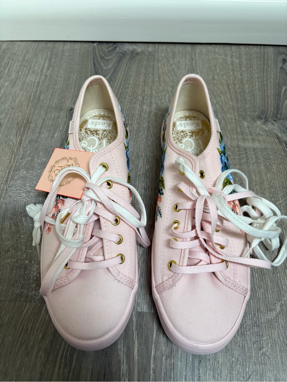 Women’s Keds X Rifle Paper Co. Embroidered Sneakers NWT - Picture 7 of 9